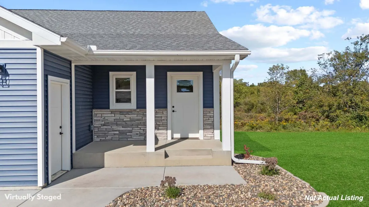 411 Finvold ST, Woodville, WI 54028