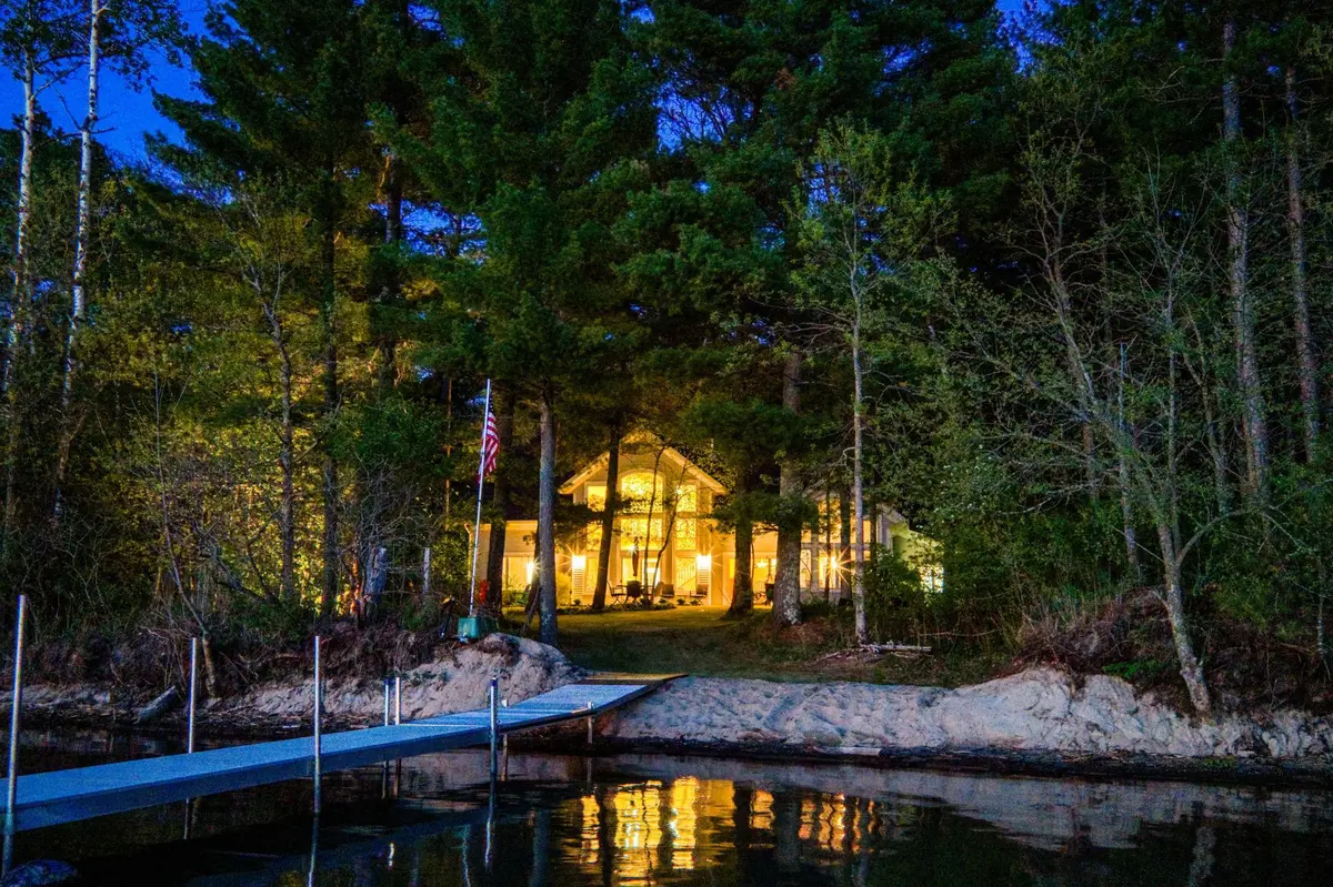 3445 Mission RD NE, Bemidji, MN 56601