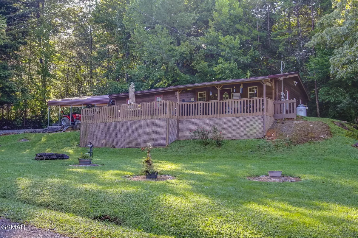 1149 Tranquility Hills Way, Cosby, TN 37722