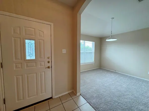 209 Katy B LN, Bastrop, TX 78602