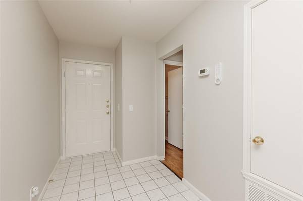 704 Red River LN, Leander, TX 78641