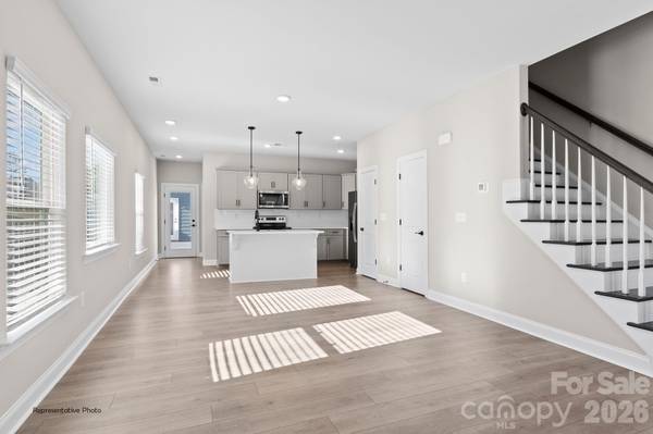 127 Cherry Springs LN #11-E, Asheville, NC 28804