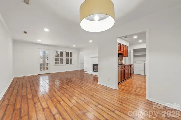 3507 Colony Crossing DR, Charlotte, NC 28226