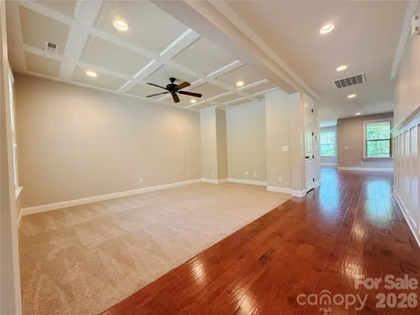 10403 Drake Hill DR, Huntersville, NC 28078