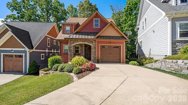 39 Tudor WAY, Black Mountain, NC 28711