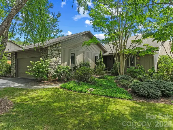 48 Stony RDG, Asheville, NC 28804
