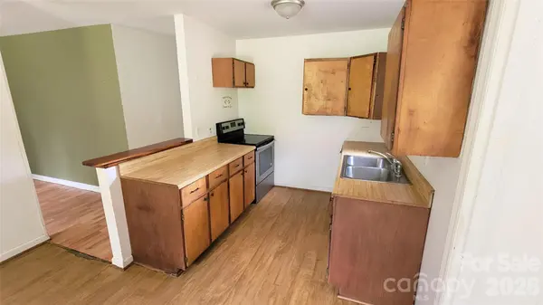 2517 Old Catholic Church RD, Blackstock, SC 29014