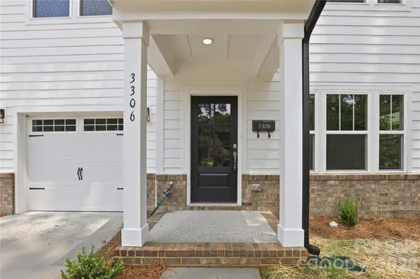 3306 Campbell DR, Charlotte, NC 28205