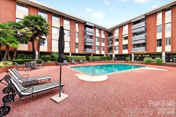 1300 Queens RD #209, Charlotte, NC 28207