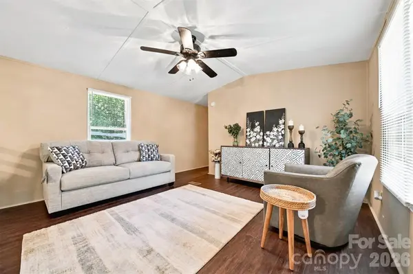 5668 Charlie Little RD, Granite Falls, NC 28630
