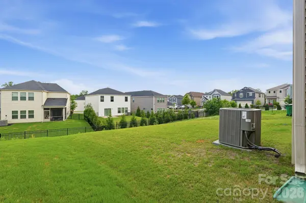 5012 Shadbush RD, Charlotte, NC 28215