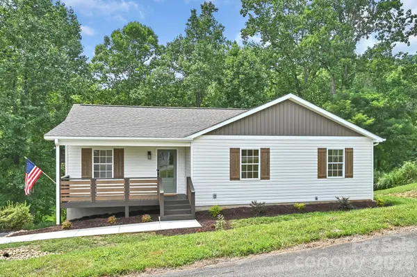 157 Scarlett Ridge DR, Marshall, NC 28753