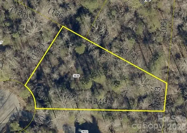3577, 3639 Lake DR, Morganton, NC 28655