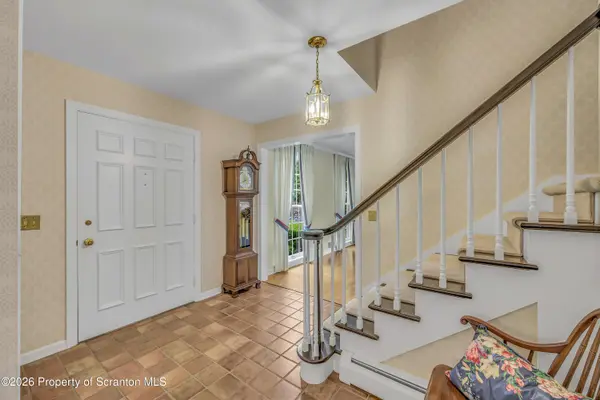 513 Clinton ST, Waverly, PA 18471