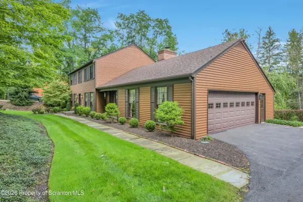 513 Clinton ST, Waverly, PA 18471