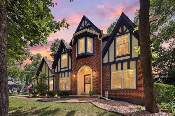 3301 N 110th ST,  Kansas City,  KS 66109