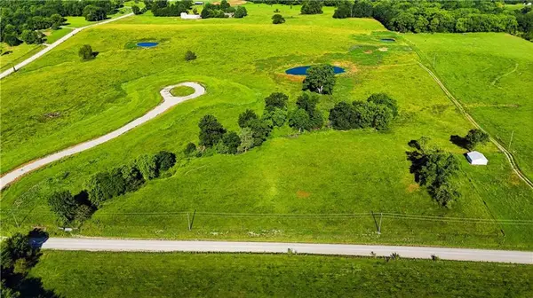 SE Perren RD, Holt, MO 64048