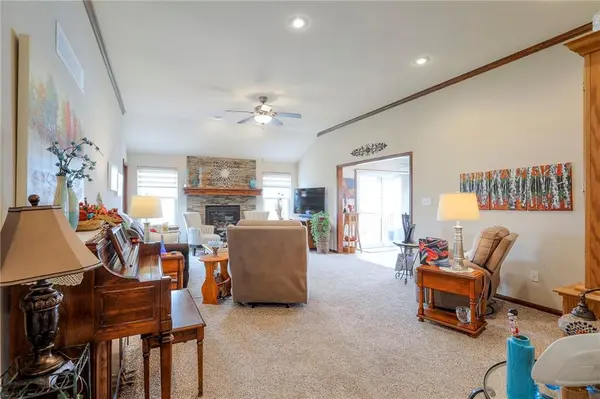 5368 S Davidson CT, Independence, MO 64055