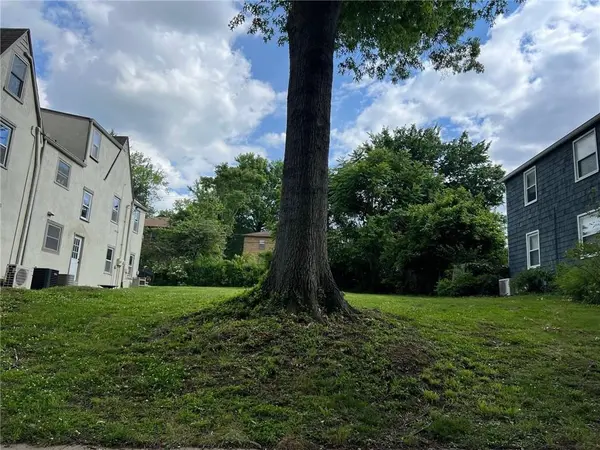 637 E 63 TER, Kansas City, MO 64131