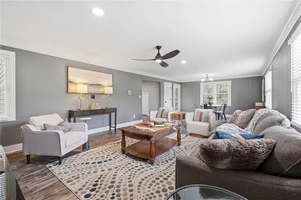 30405 Oak Grove RD, Paola, KS 66071