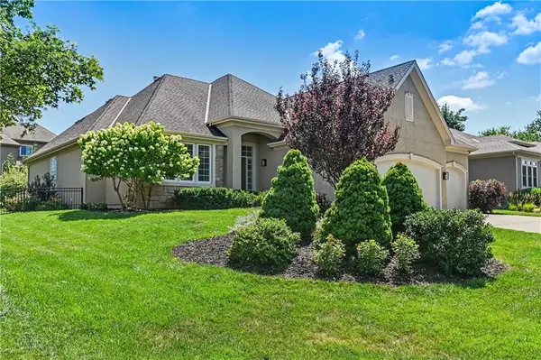 24111 W 121st ST, Olathe, KS 66061
