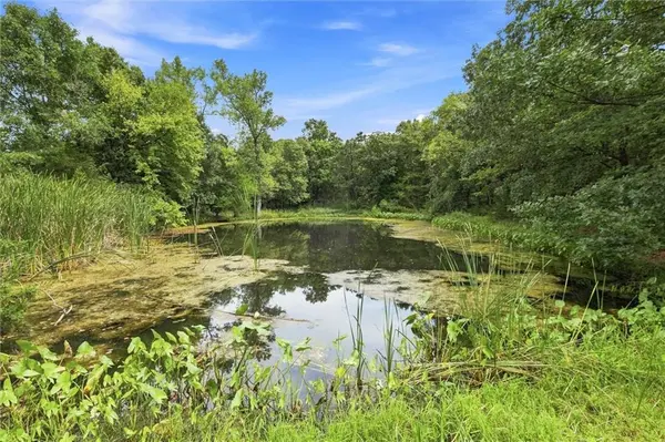 30405 Oak Grove RD, Paola, KS 66071