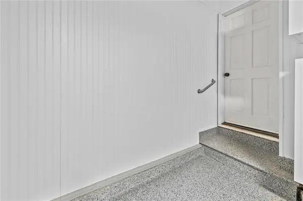 4300 W 82nd ST, Prairie Village, KS 66208