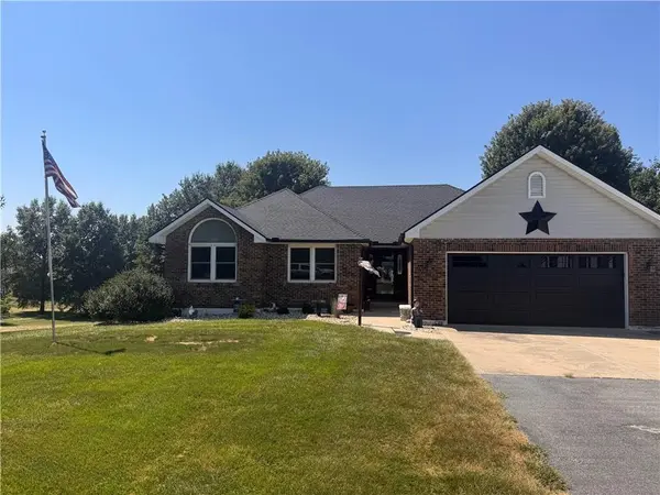 14318 Kimberly DR, Excelsior Springs, MO 64024