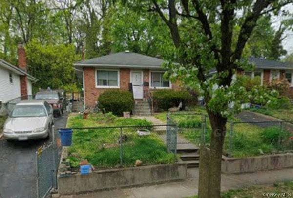 117 Harbor RD, Port Washington, NY 11050