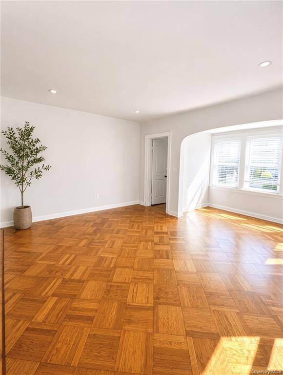 214 E 38th ST, Brooklyn, NY 11203