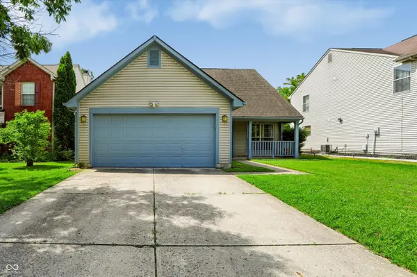 6105 Lakeside Manor AVE, Indianapolis, IN 46254