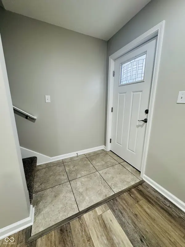 120 E Harrison ST, Mooresville, IN 46158