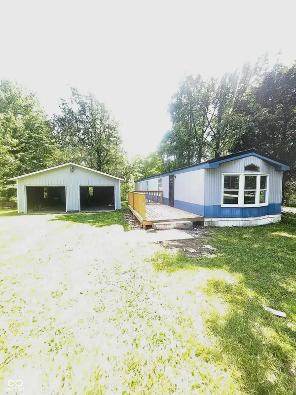 319 Honey Locust PL, North Vernon, IN 47265