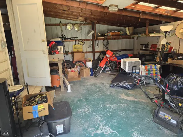 1121 W Washington AVE, Shelbyville, IN 46176