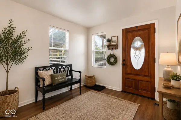 1299 Christian AVE, Noblesville, IN 46060