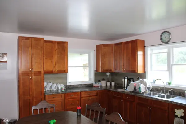 6905 E County Road 1100 N, Butlerville, IN 47223