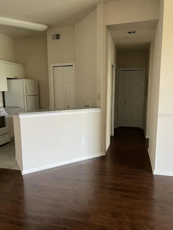 5134 NORTHRIDGE RD #302, Sarasota, FL 34238