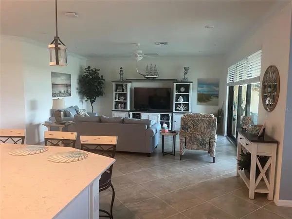 10054 CROOKED CREEK DR #202, Venice, FL 34293