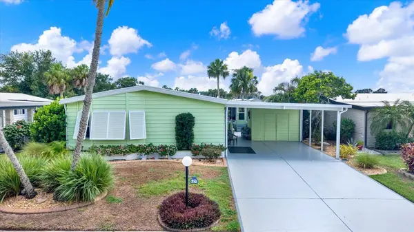8479 IMPERIAL CIR, Palmetto, FL 34221