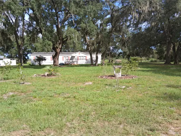 23430 N AUSTIN MERRITT RD, Groveland, FL 34736