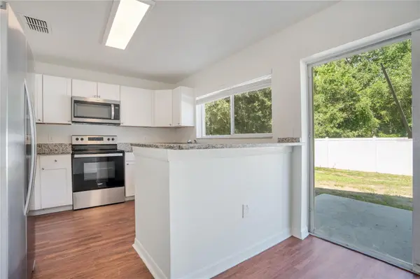10225 SUMMERVIEW CIR, Riverview, FL 33578