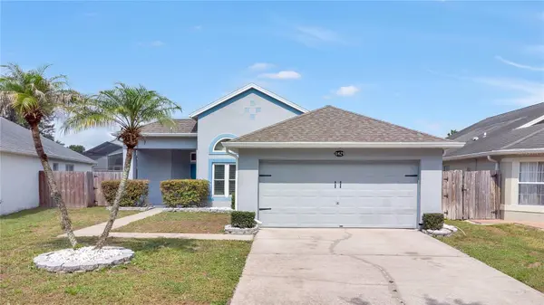 11429 KENLEY CIR, Orlando, FL 32824