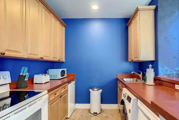 1424 TITIAN CT, Reunion, FL 34747