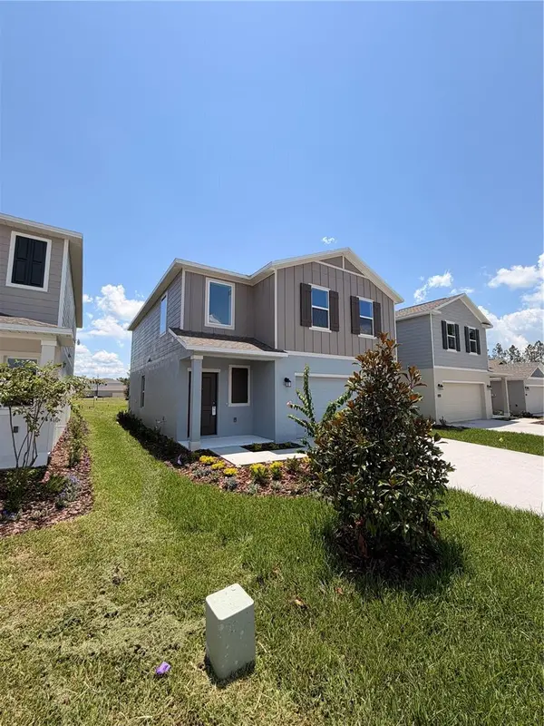 2470 HALLOW GARDEN RD, Eustis, FL 32726