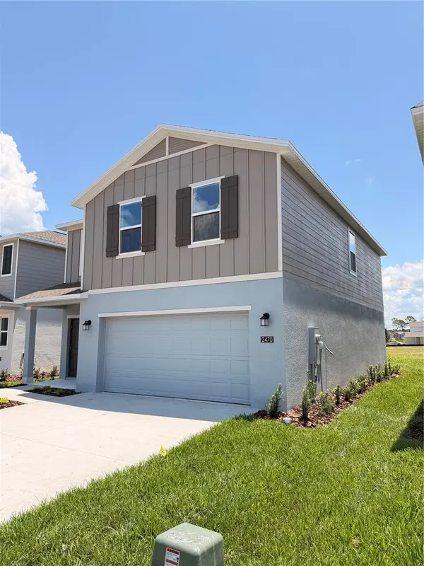 2470 HALLOW GARDEN RD, Eustis, FL 32726