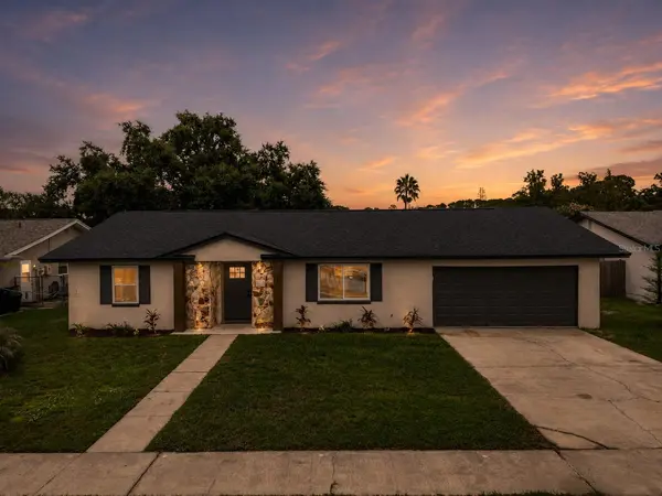 8624 BAYLOR CIR, Orlando, FL 32817