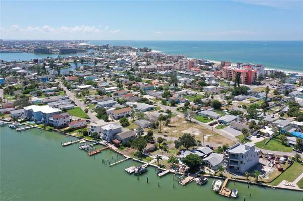 330 133RD AVE E, Madeira Beach, FL, 33708 photo 10