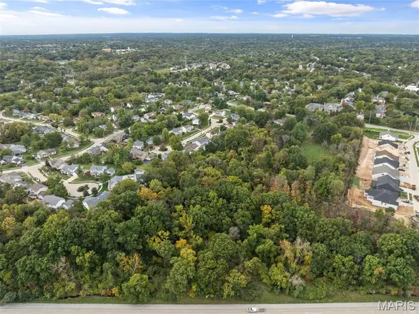 15000 S Outer 40 RD, Chesterfield, MO 63017