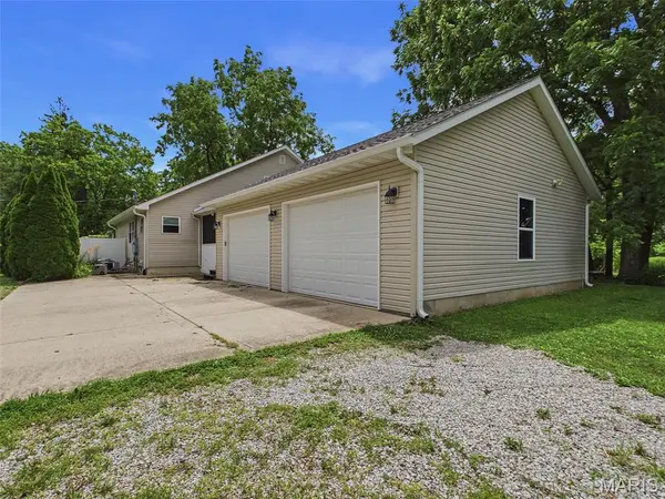 5906 Galli LN, Collinsville, IL 62234