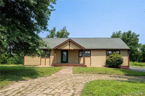 5171 Old Alton Edwardsville RD, Edwardsville, IL 62025